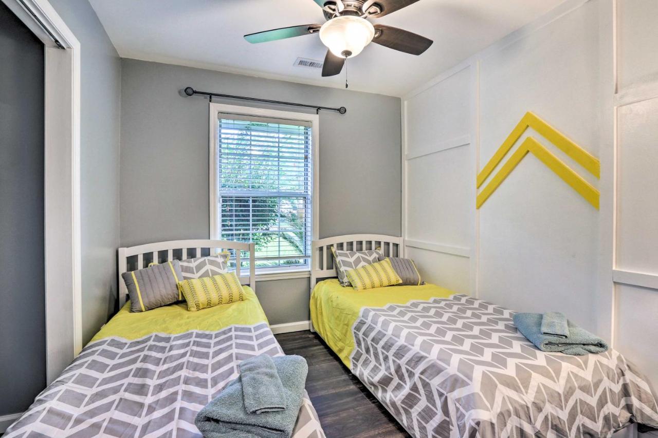 Peaceful Beaufort Home With Front Porch And Grill ภายนอก รูปภาพ