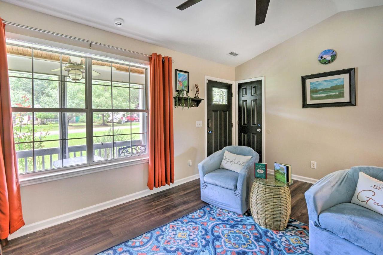 Peaceful Beaufort Home With Front Porch And Grill ภายนอก รูปภาพ