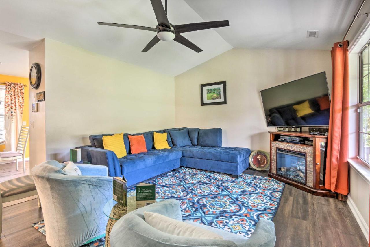 Peaceful Beaufort Home With Front Porch And Grill ภายนอก รูปภาพ